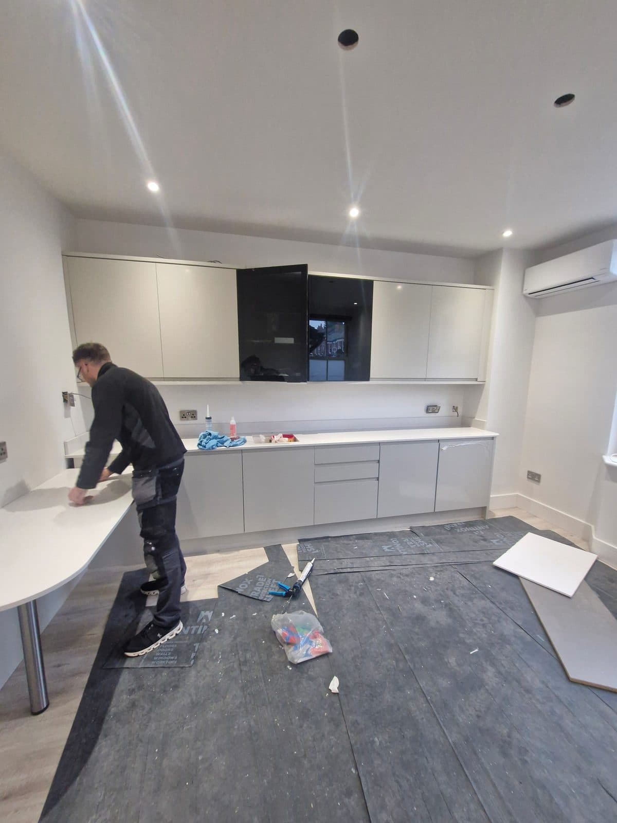 Finishing the worktop in a Bank Medi Spa treatment room